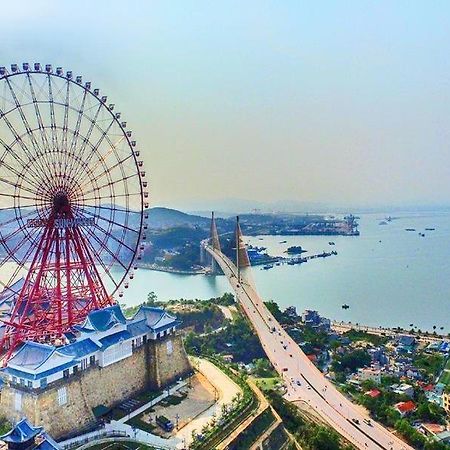 White Crown Hotel Ha Long Esterno foto